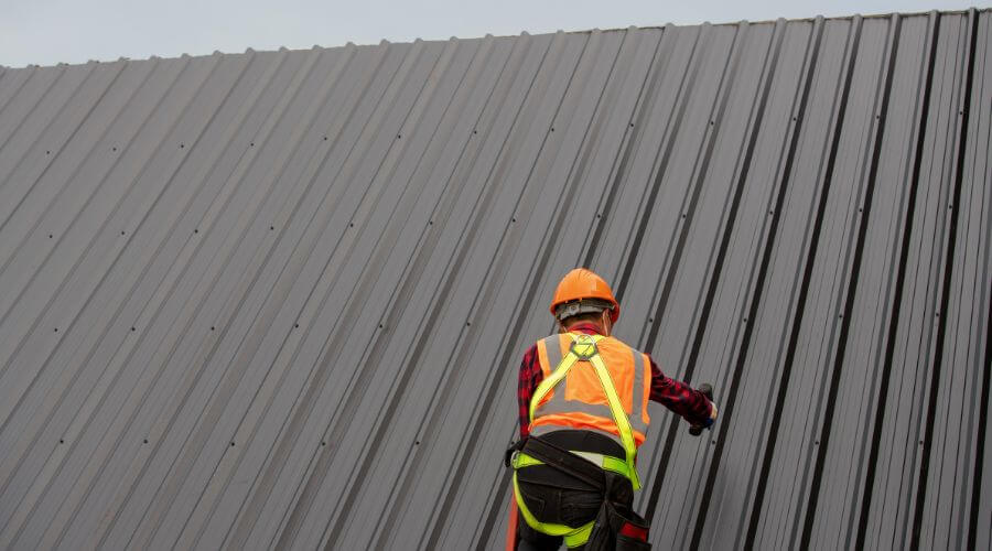 Professional residential roofers in Lindstrom, MN